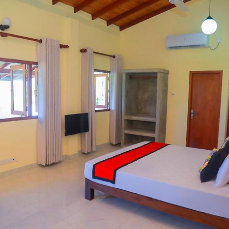 Athithi Villa Хиккадува Экстерьер фото