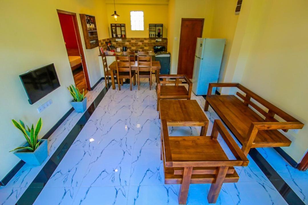 Athithi Villa Хиккадува Экстерьер фото