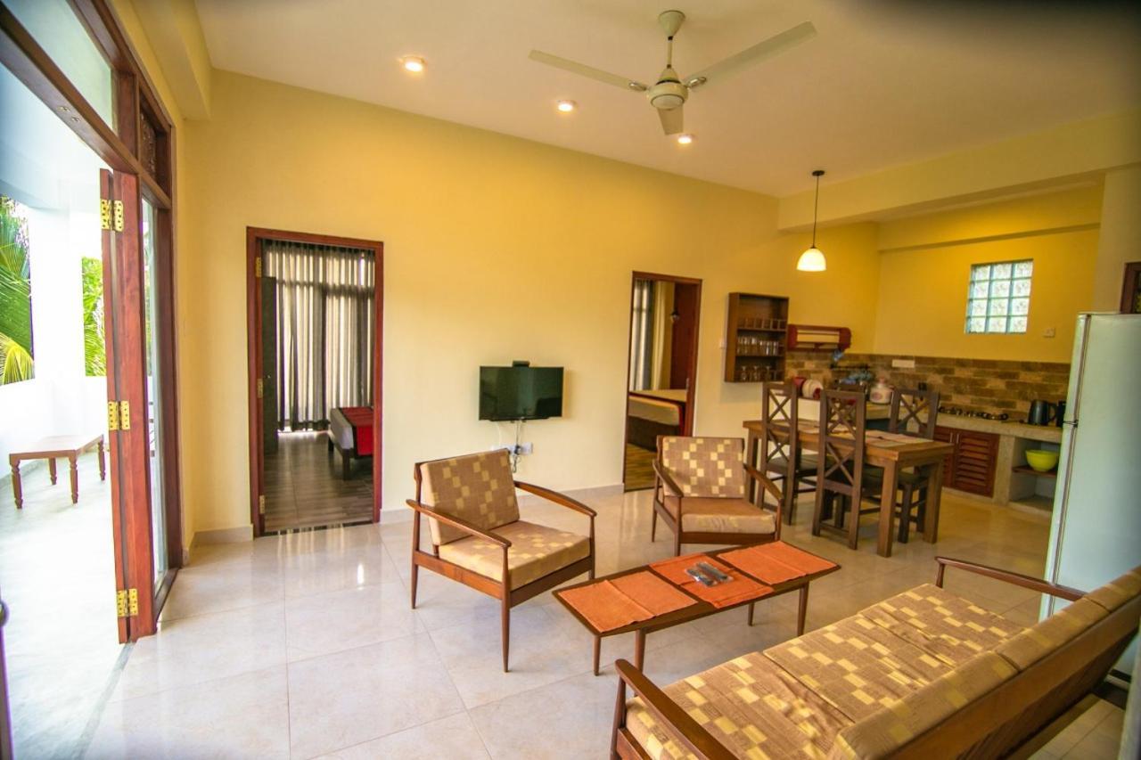 Athithi Villa Хиккадува Экстерьер фото