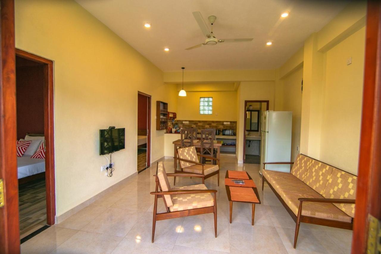 Athithi Villa Хиккадува Экстерьер фото
