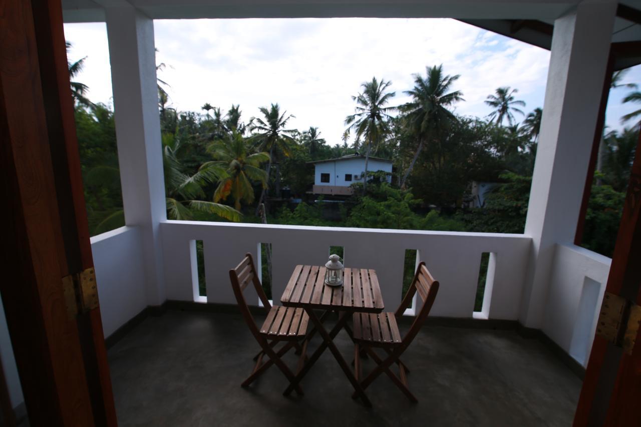 Athithi Villa Хиккадува Экстерьер фото