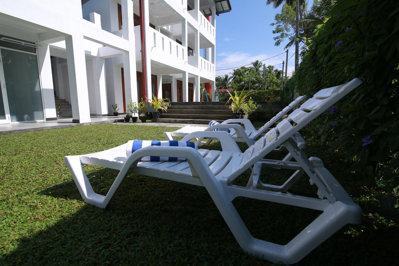 Athithi Villa Хиккадува Экстерьер фото